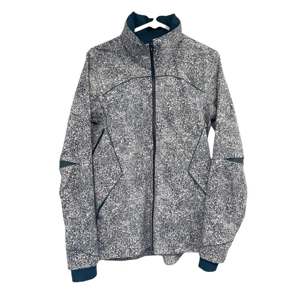 Lululemon size 8 Runaway Jacket Pebble Print Parfait PinAlberta Lake Rain